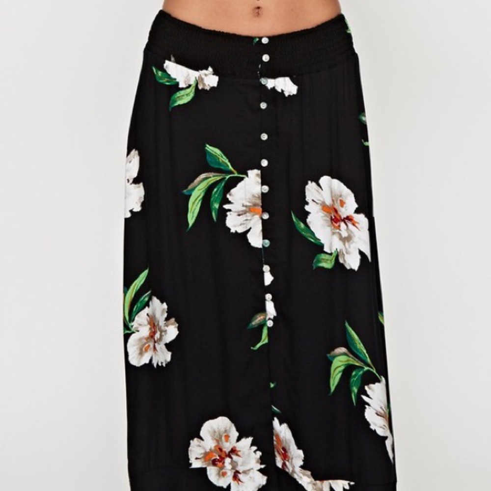 Floral Maxi Skirt - Picture 2 of 6